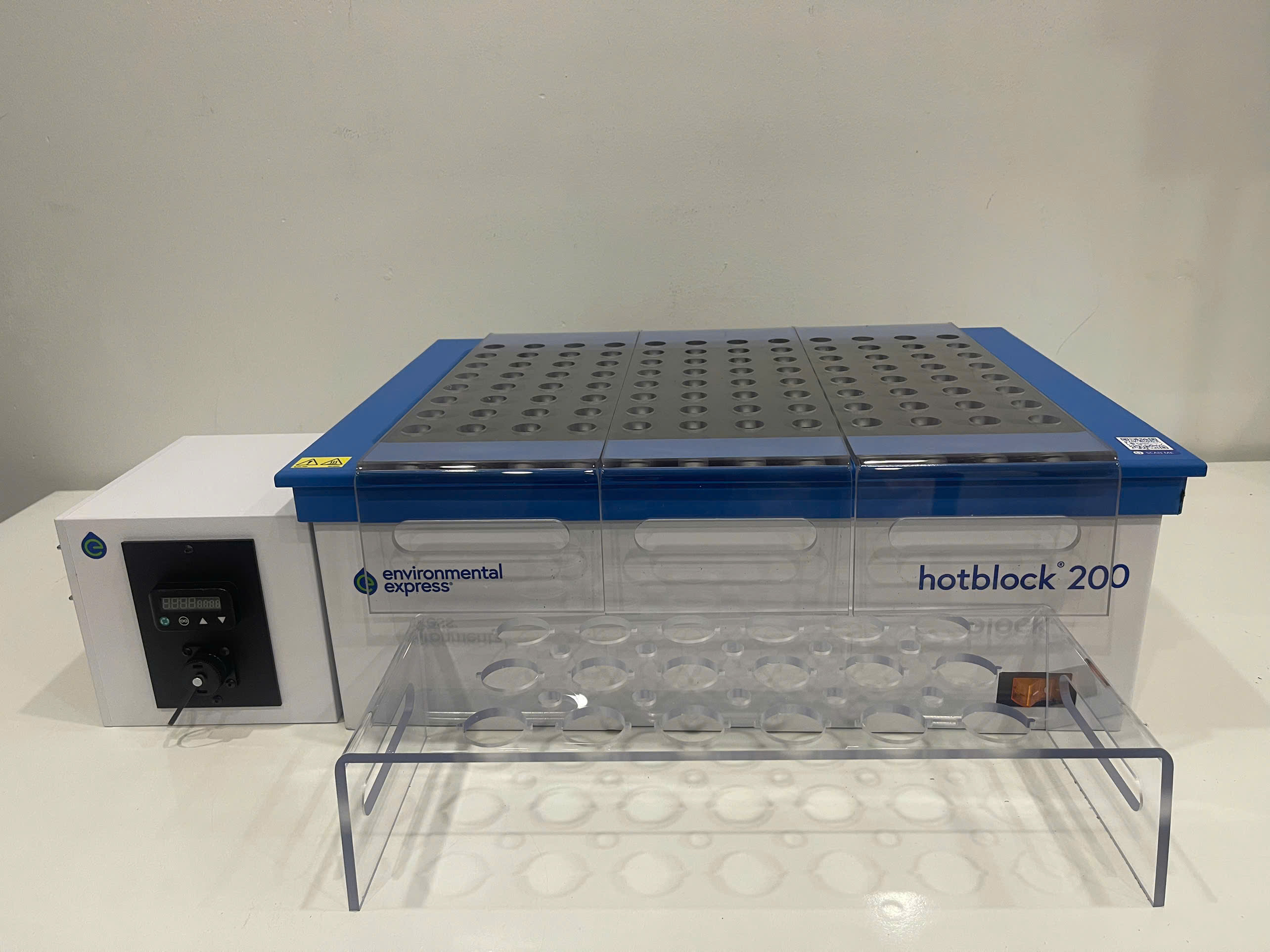 Bộ phá mẫu HotBlock® 200, 96x15mL, Model SC2015-96V240 kèm Bộ điều khiển 1 kênh mã SC1831, hãng Environmental Express, Mỹ