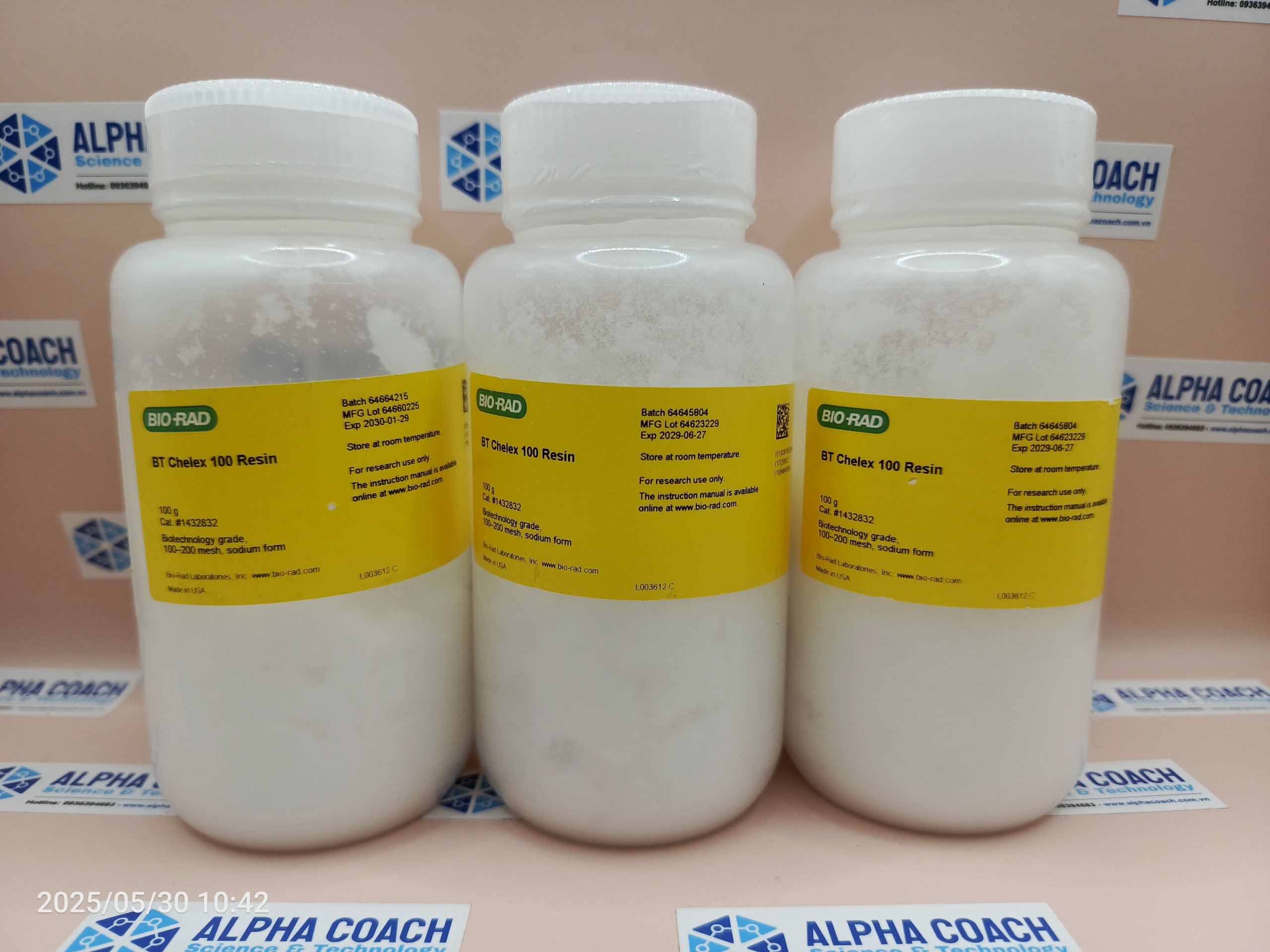 Chelex® 100 Chelating Resin, biotechnology grade, 100–200 mesh, sodium form, 143-2832 hãng Bio-rad