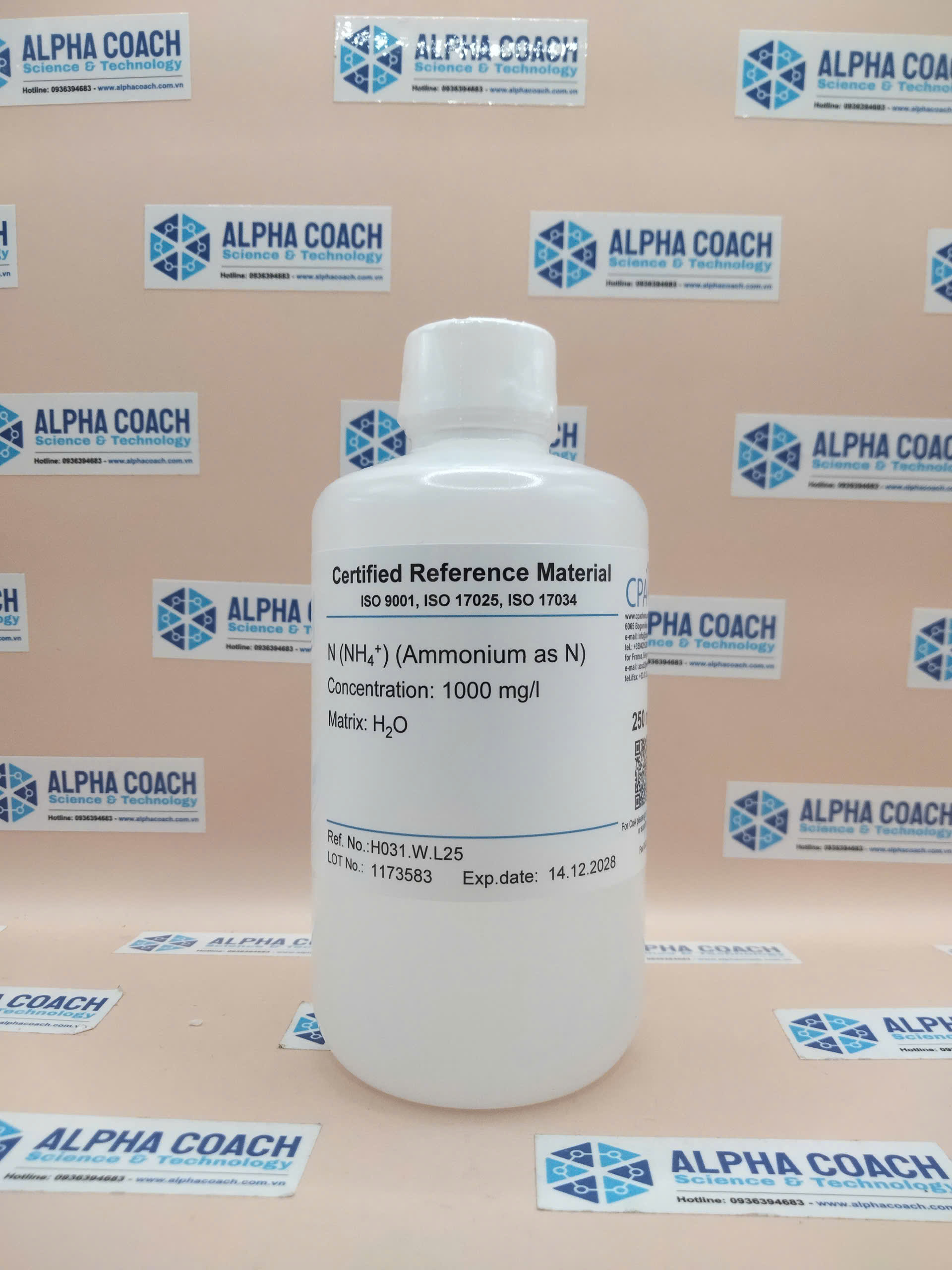 Dung dịch chuẩn IC - Ammonium as N (NH4+ (as N)) 1000 mg/l, mã H031.W.L25, hãng CPAchem, Bungari
