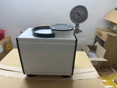 Bơm chân không không dầu DC-0204