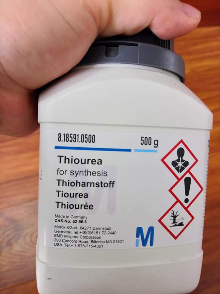 Thiourea, Merck