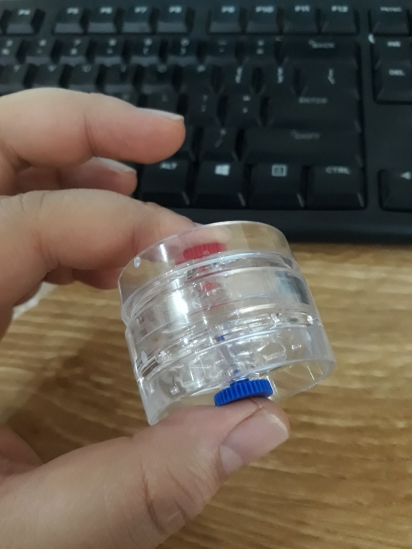 Khay đặt màng lọc 2 mảnh, vật liệu Styrene, đường kính 37mm, hãng Zefon, Mỹ