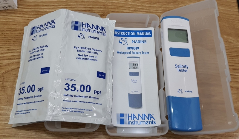 Bút Đo Độ Mặn/Nhiệt Độ HI98319, Hanna