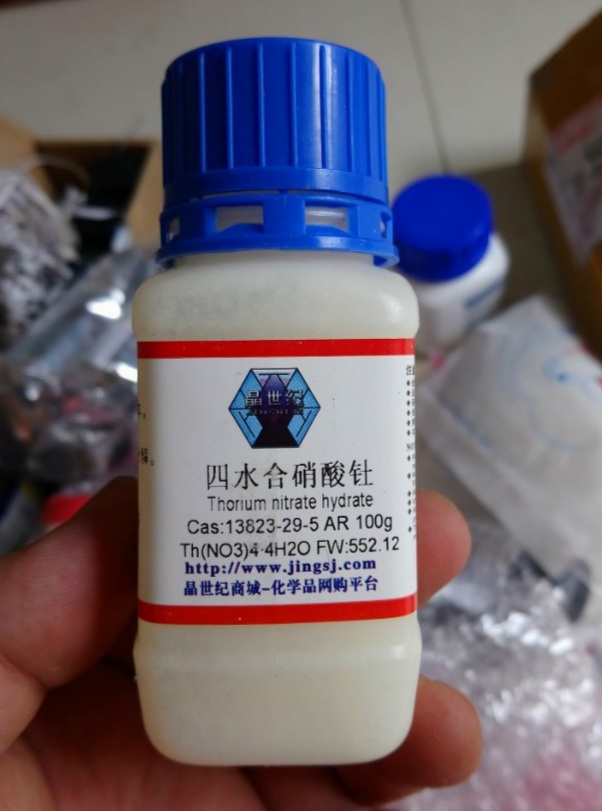 Thorium nitrate hydrate, Trung Quốc