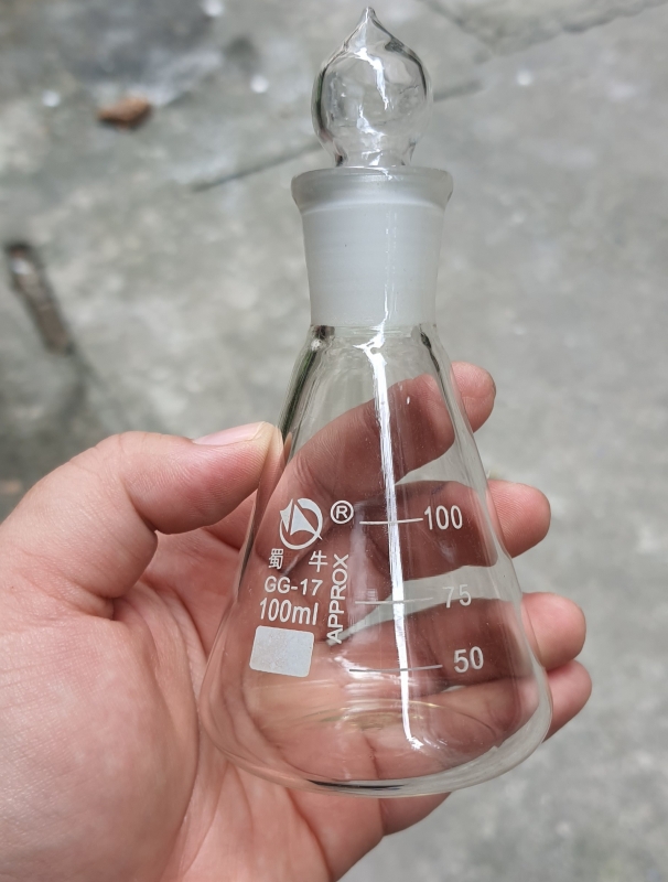 Bình tam giác có nút nhám 100mL, Trung Quốc