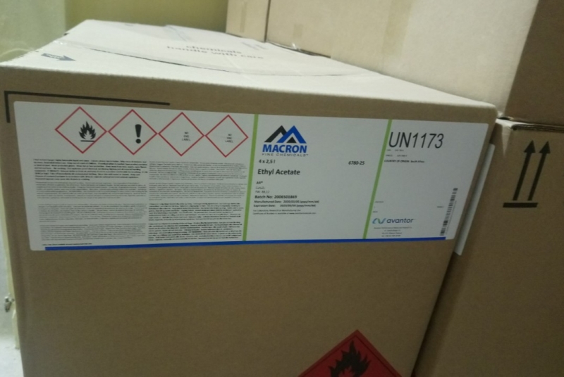 Ethyl acetate, Macron