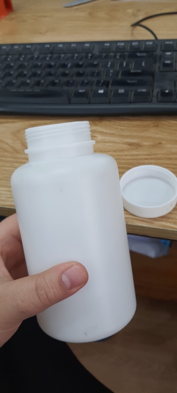 Chai nhựa 500mL, Trung Quốc
