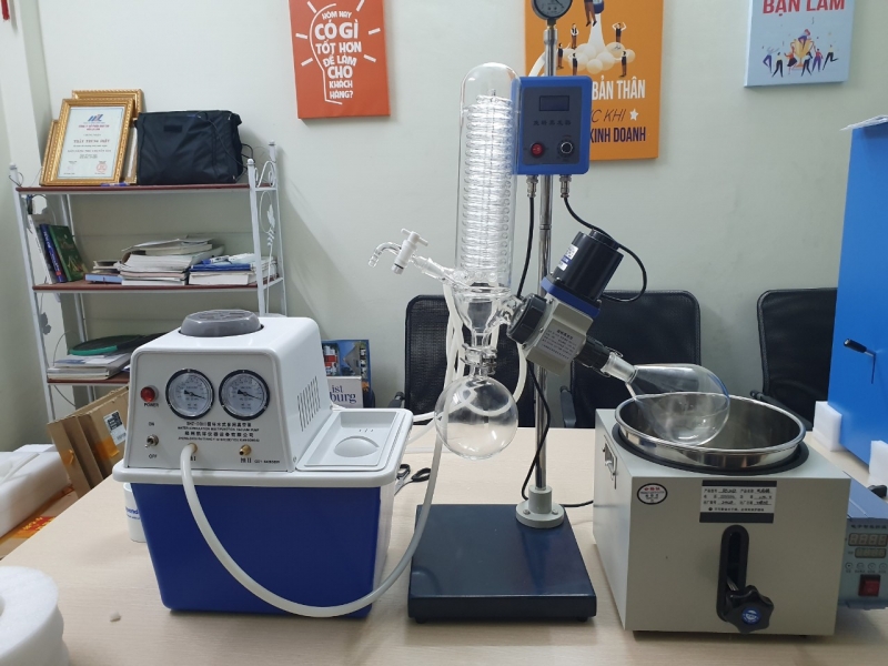 Bộ cô quay chân không RE-201D, Trung Quốc