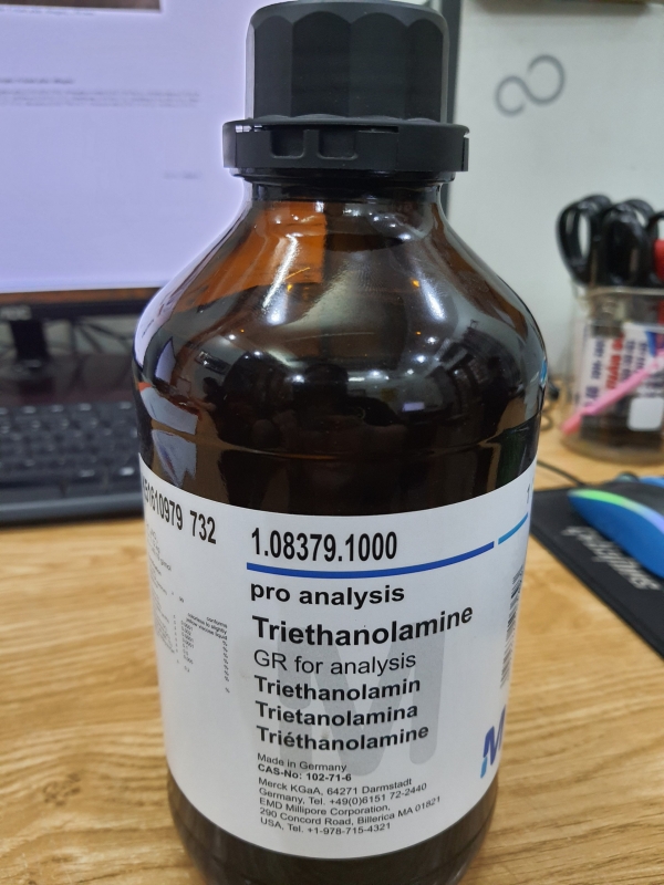 Triethanolamine, Merck