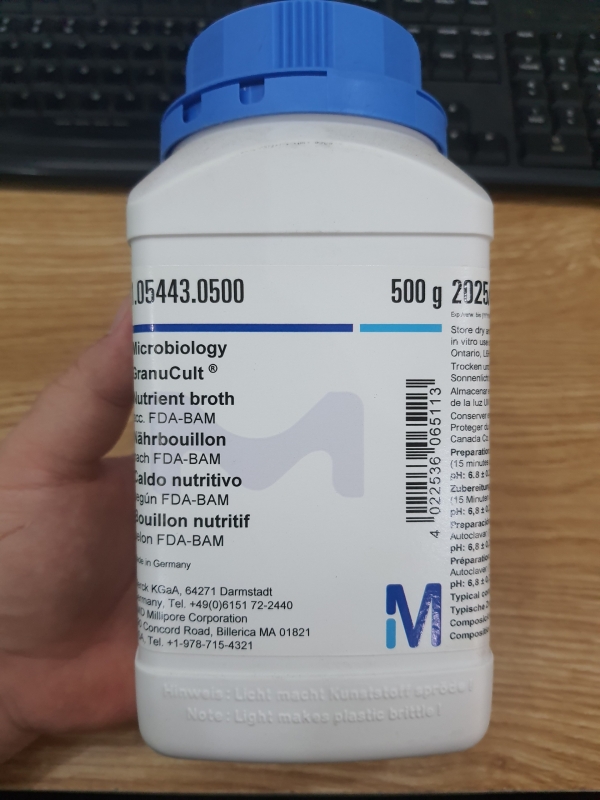 Nutrient broth, Merck
