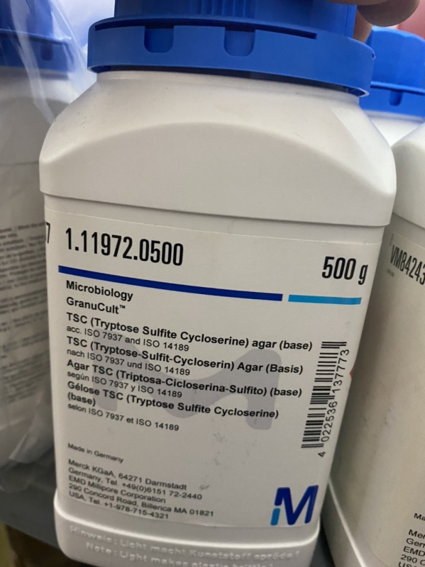 TSC (Tryptose Sulfite Cycloserine) agar (base), Merck