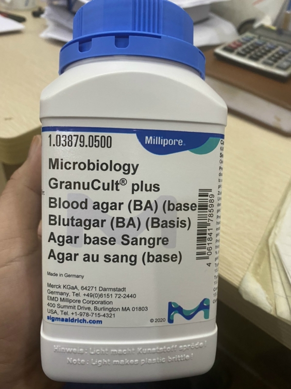 Blood agar (BA), Merck