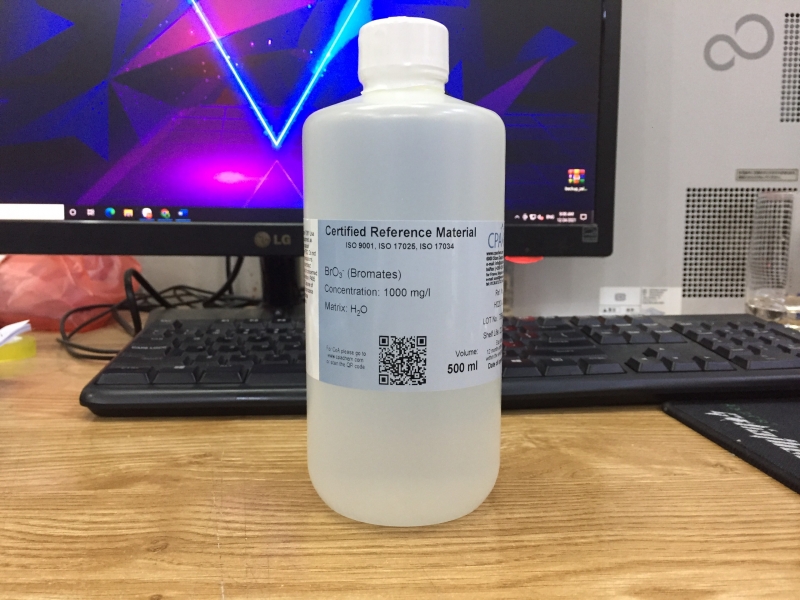 Dung dịch chuẩn Bromates (BrO3-) 1000 mg/l in H2O for IC, chai 500ml, hãng CPAchem, Bungari