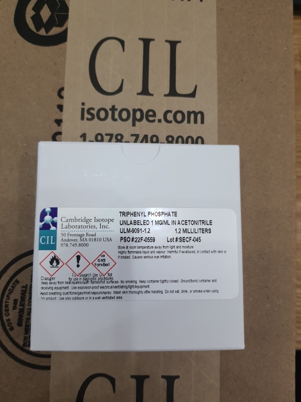 Dung dịch chuẩn TRIPHENYL PHOSPHATE UNLABELED 1 MG/ML IN ACETONITRILE, hãng CIL - Mỹ