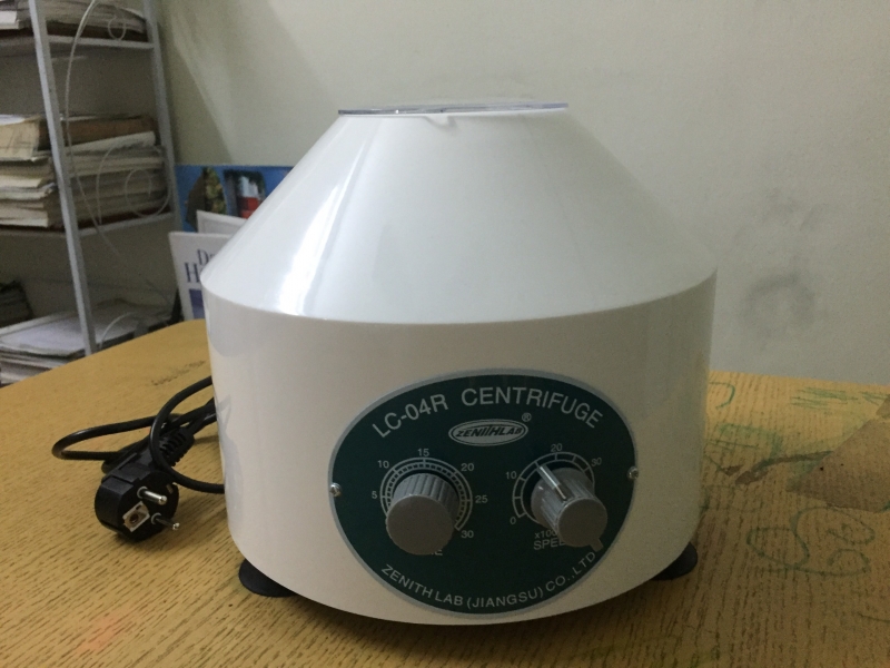 Máy ly tâm 6 ống LC-04R