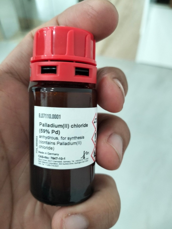 Palladium(II) chloride (59% Pd), lọ 1g, hãng Merck