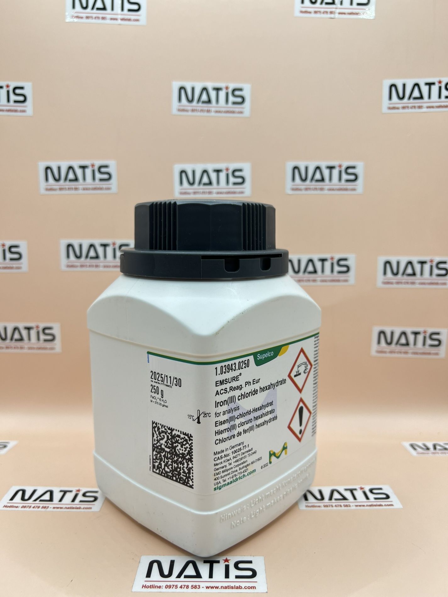 Hóa chất Iron (III) chloride hexahydrate, hãng Merck