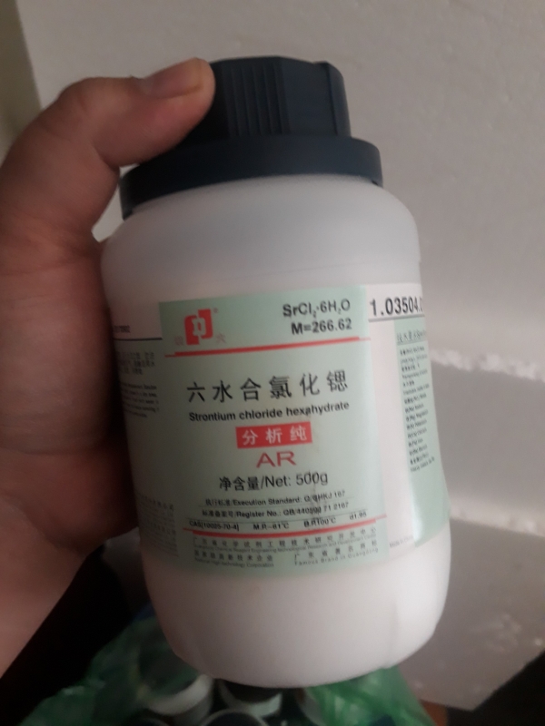 Strontium chloride hexahydrate, Trung Quốc