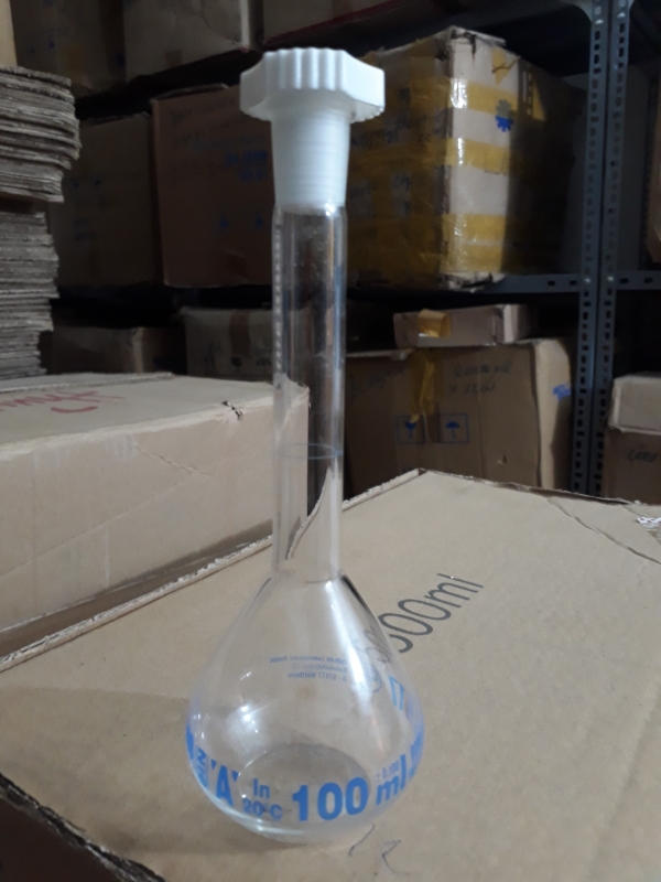 Bình định mức 100mL nút nhựa, Isolab - Đức