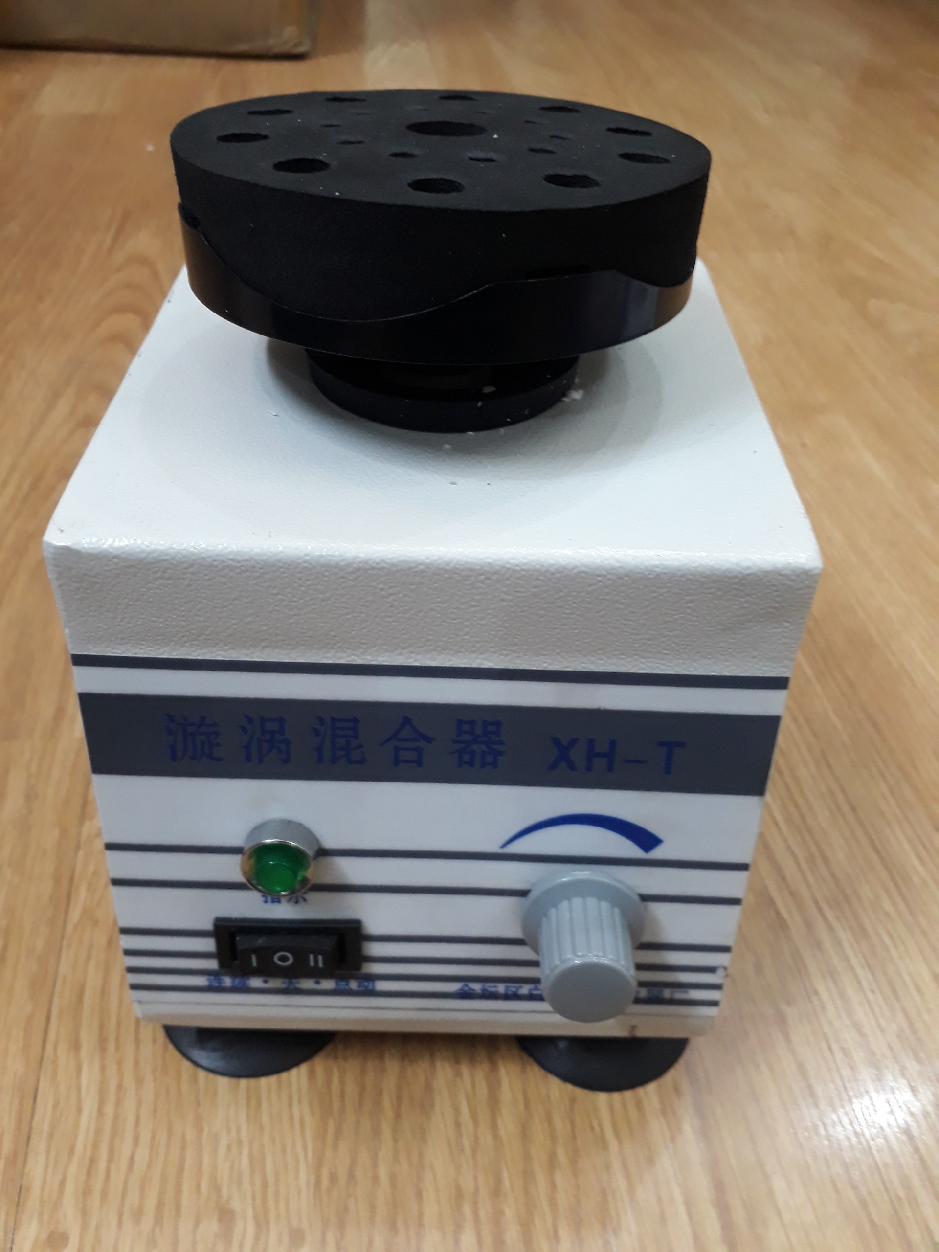 Máy lắc Votex XH-T, Trung Quốc