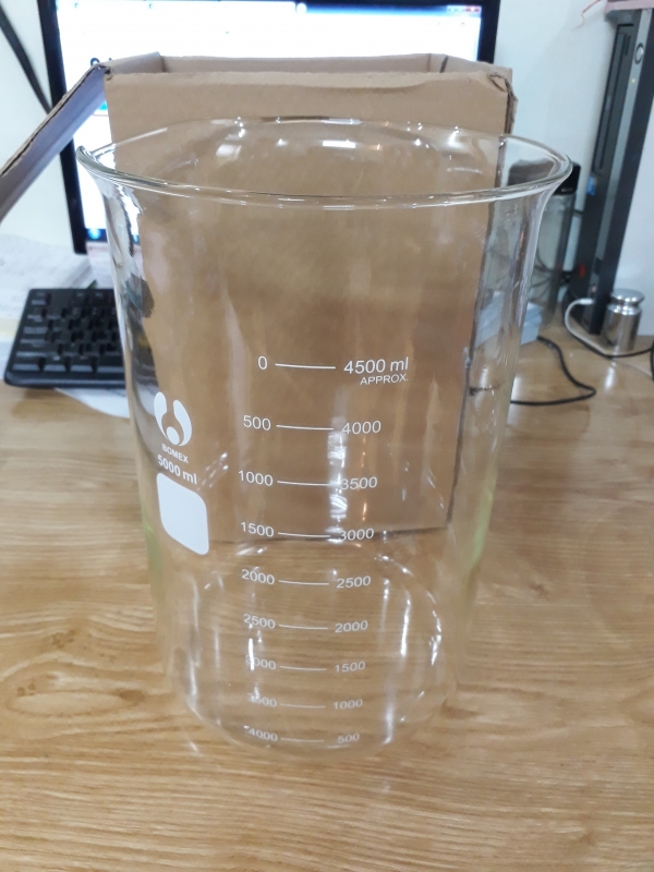 Cốc thủy tinh 5000mL, Trung Quốc