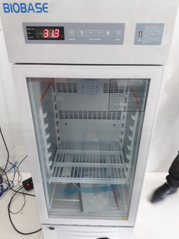 Tủ bảo quản mẫu, hóa chất 218Lit