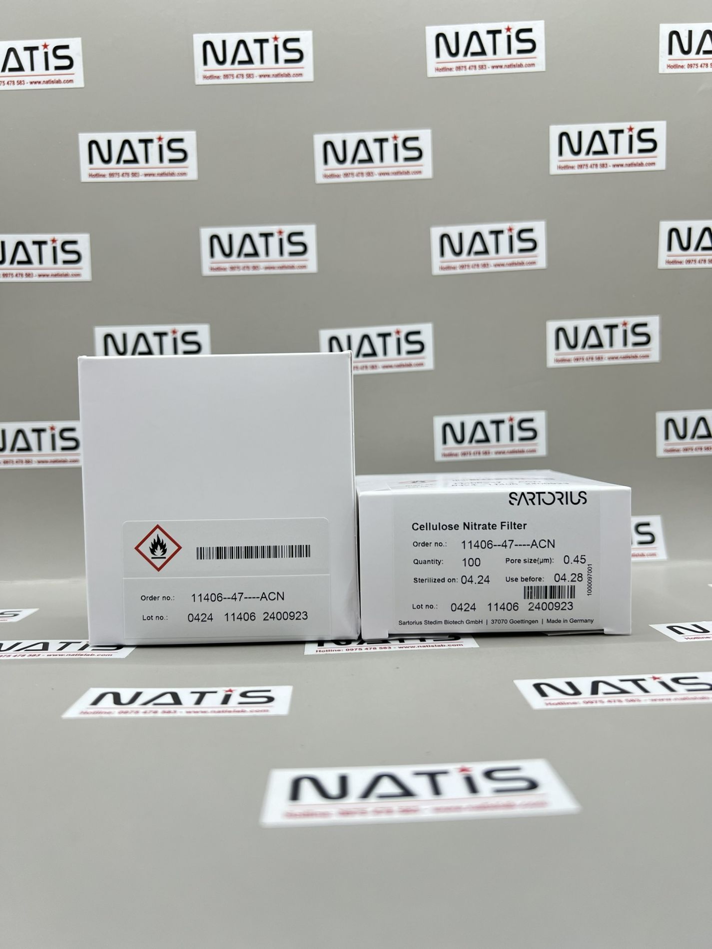 Màng lọc Cellulose nitrate, lỗ lọc 0.45 µm, Ø 47mm, màng trắng kẻ sọc đen, đã tiệt trùng 11406-47-ACN, Sartorius