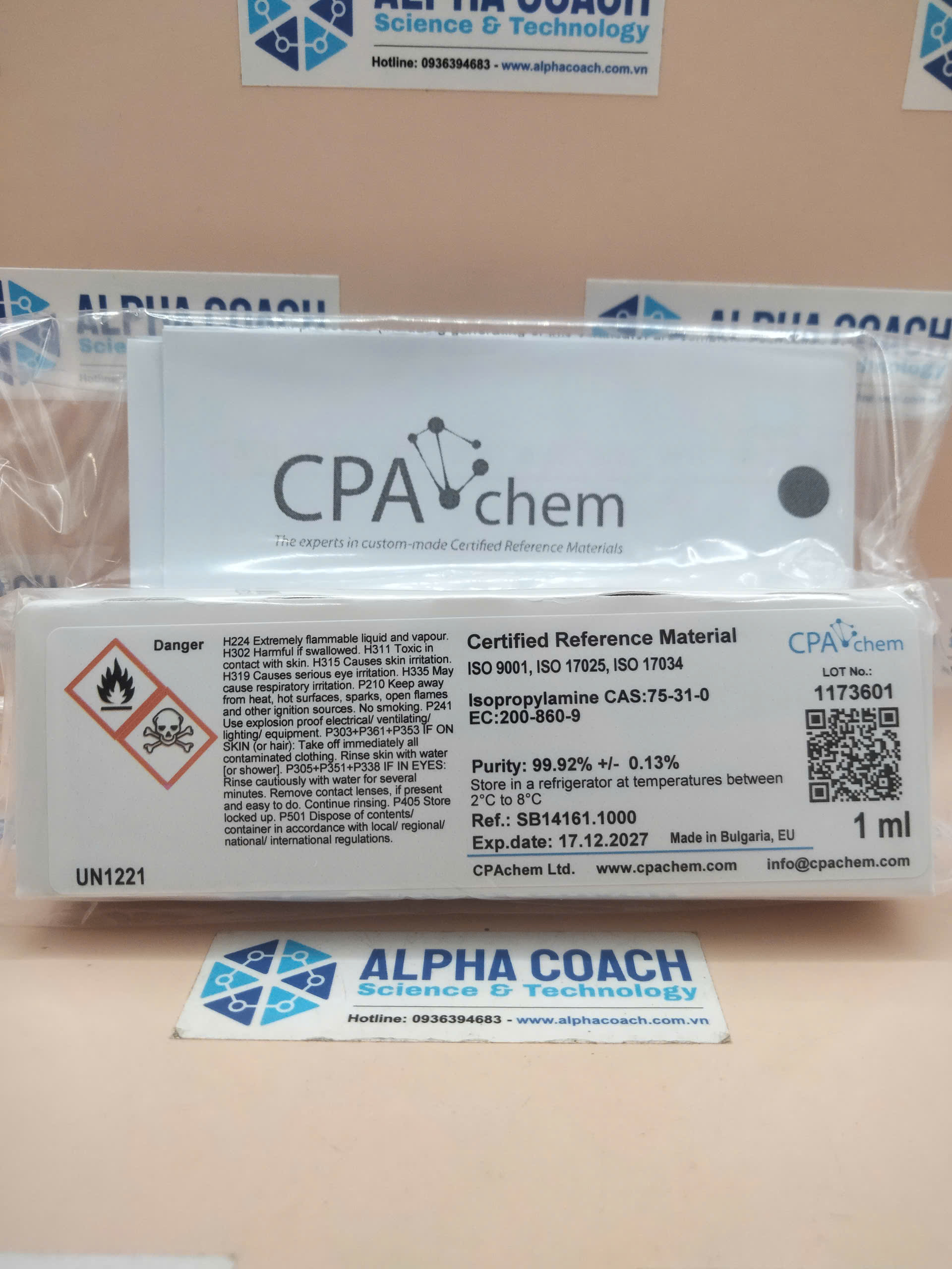 Dung dịch chuẩn Isopropylamine, mã SB14161.1000, lọ 1 ml, hãng CPAchem, Bungari
