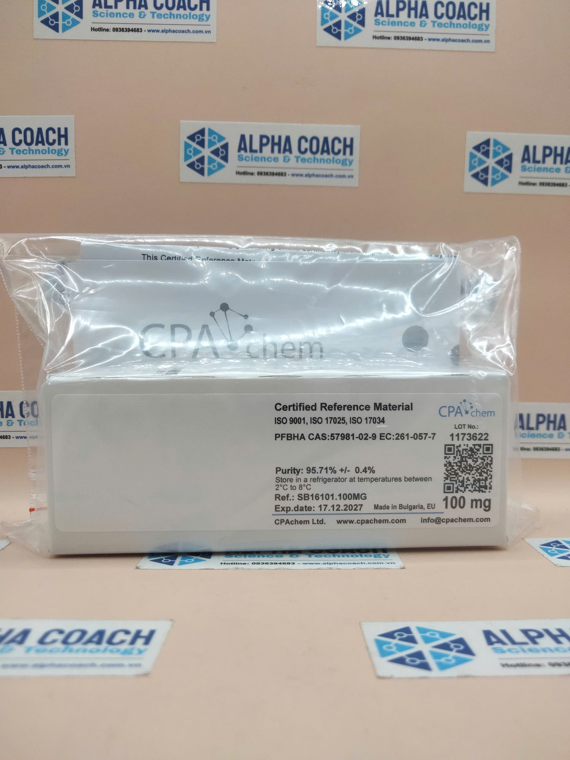 Chất chuẩn PFBHA, mã SB16101.100MG, lọ 100 mg, hãng CPAchem, Bungari