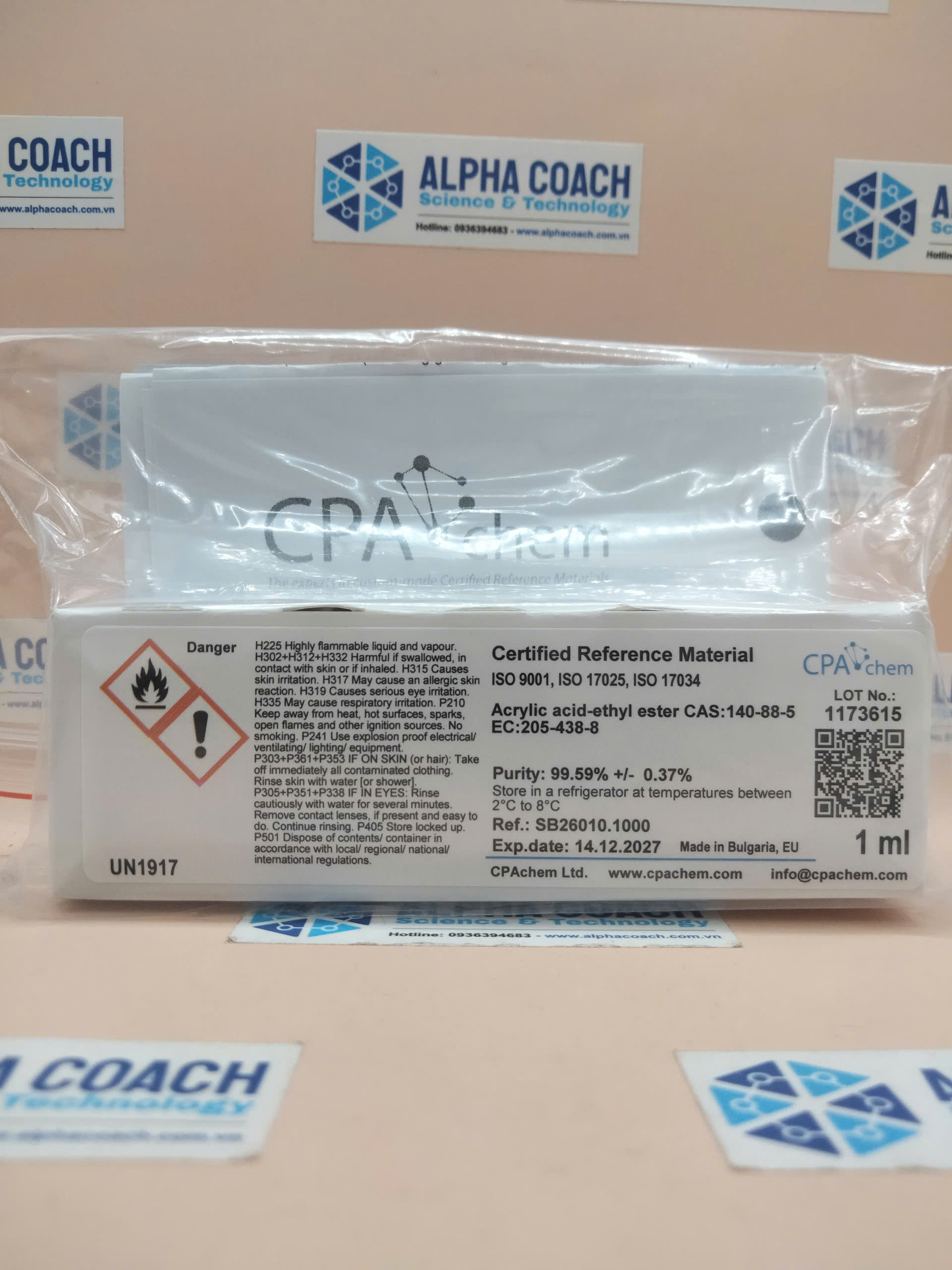Chất chuẩn Acrylic acid-ethyl ester CAS:140-88-5 EC:205-438-8, mã SB26010.1000, hãng CPAchem, Bungari