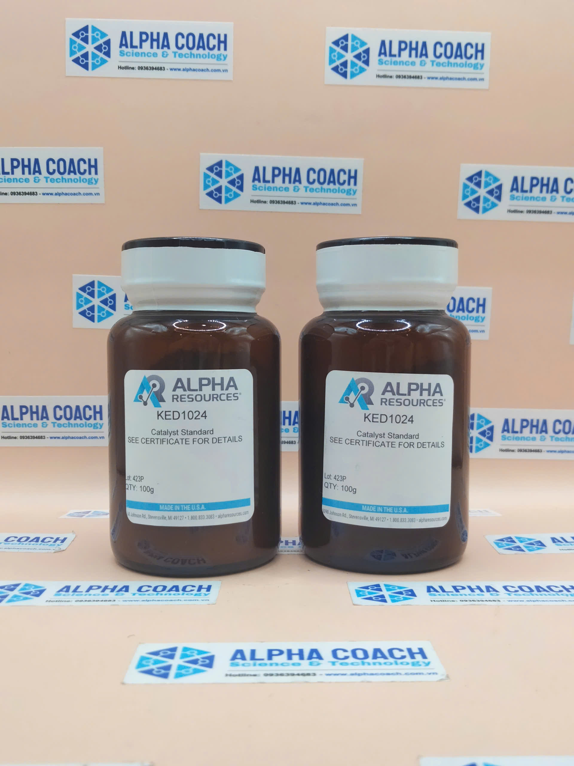 Vật liệu chuẩn CRM – Hàm lượng Carbon và Lưu huỳnh trong chất xúc tác tổng hợp (C = 15,2%, S = 5,9%), hãng Alpha Resources, Mỹ